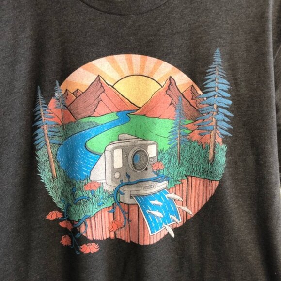 Curbside Clothing Men’s Graphic T-shirt - Picture 3 of 4